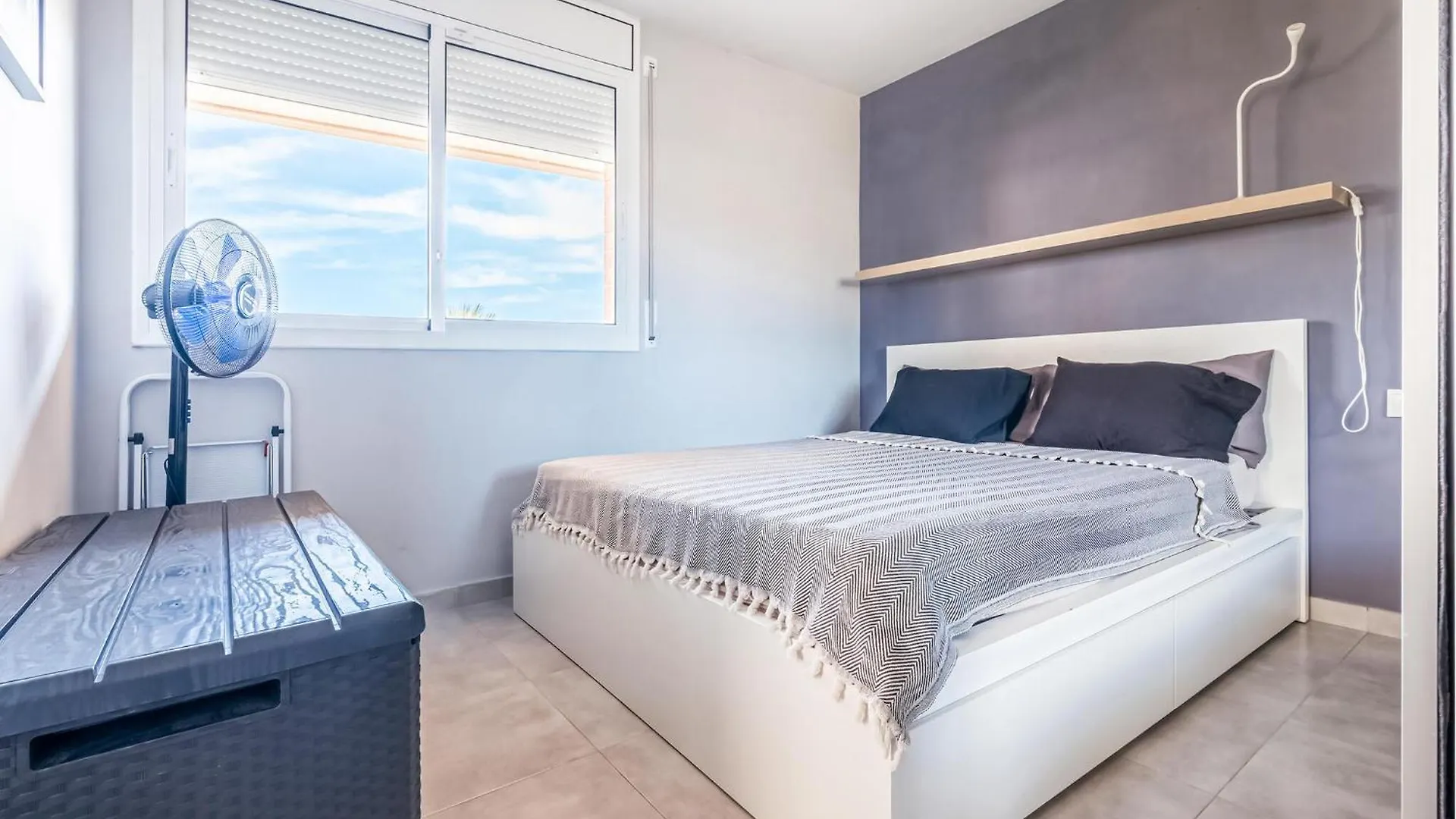 Nice Apartment In Salou With House Sea View