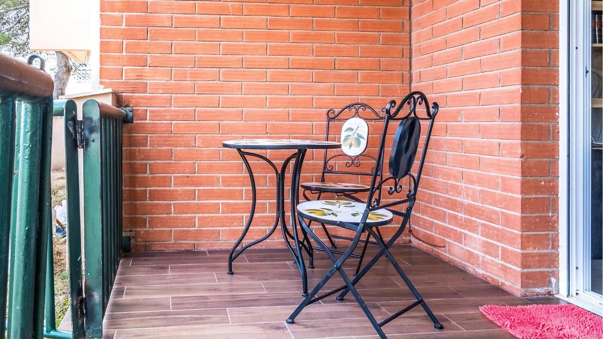 Nice Apartment In Salou With House Sea View